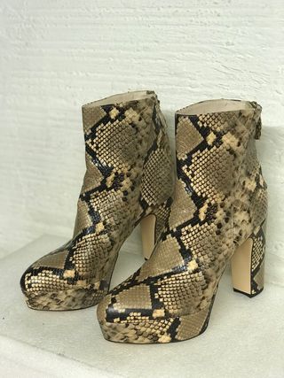BOTIN PIEL ZARA TALLA 39 serpiente