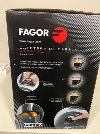 Cafetera de cápsula FAGOR STRACTO CCA-15G de segunda mano por 50 EUR en  Madrid en WALLAPOP