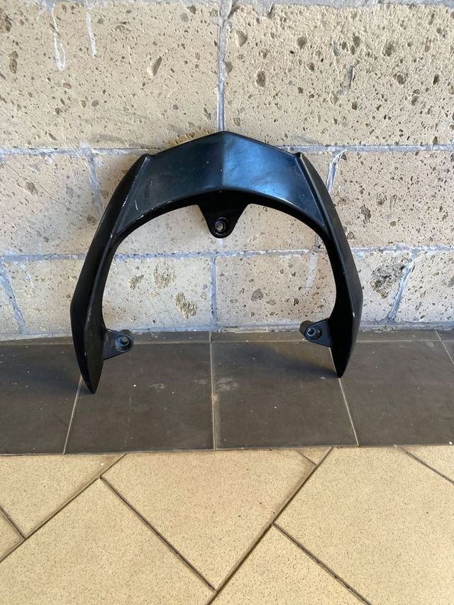  MANIGLIONE POSTERIORE SIM