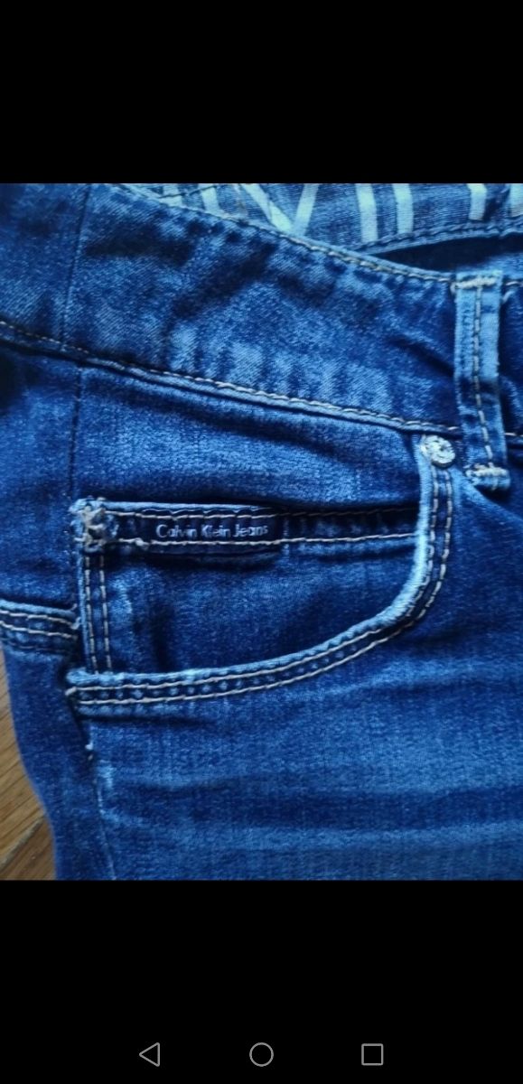 pantalón vaquero Calvin Klein body 