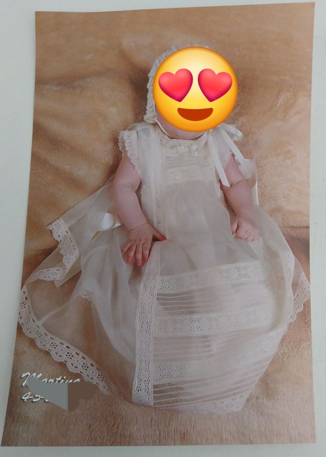 Faldón de bautizo de la firma DULCES en seda