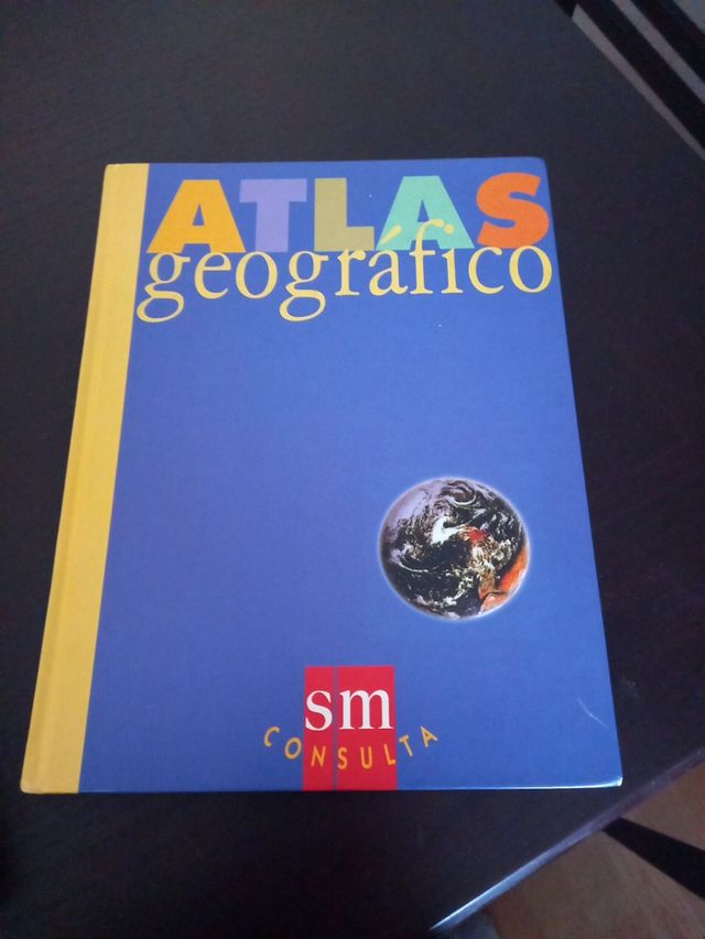 Atlas geográfico de consulta. Editorial SM