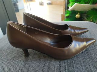 Zapatos de Novia Tacones Bajos y Anchos muy Cómodos y Bonitos. Talla 42