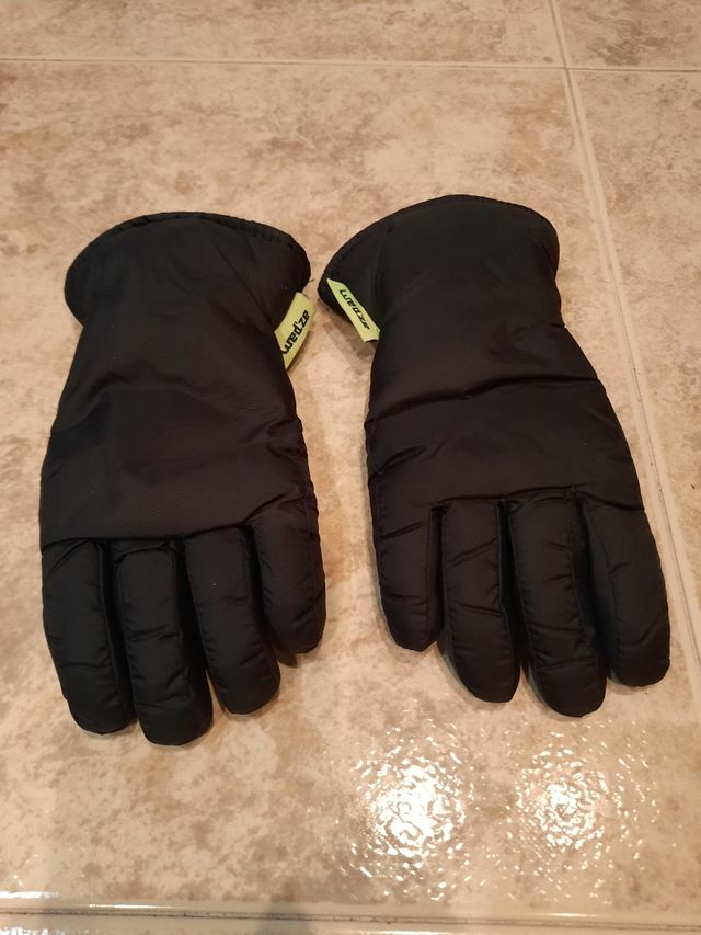 Pantalon esquí y guantes