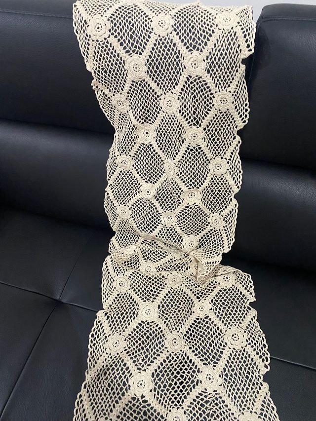 Chal de fiesta de hilo hecho a mano