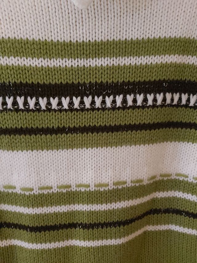 Jersey con cuello desigual