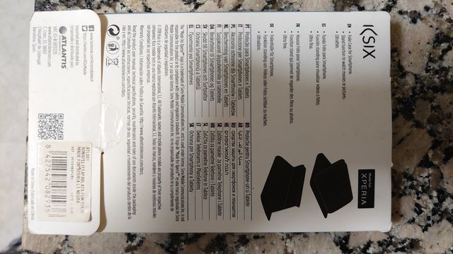 Funda tipo libro Sony Xperia L1