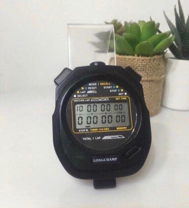 Cronometro Longchamp Sin Cordon De Segunda Mano Por 14 Eur En Esplugues De Llobregat En Wallapop