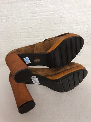 ZAPATOS TACÓN GLORIA ORTIZ t.38 - NUEVO