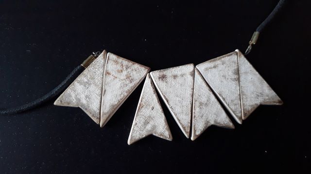 Collar y pendientes a juego