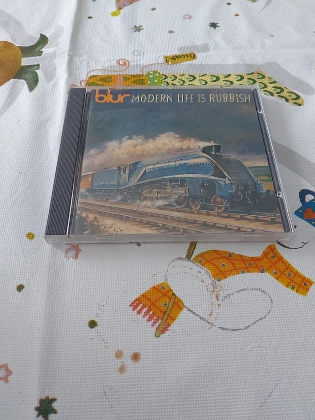 cd original, Blur "modern life is rubbish"