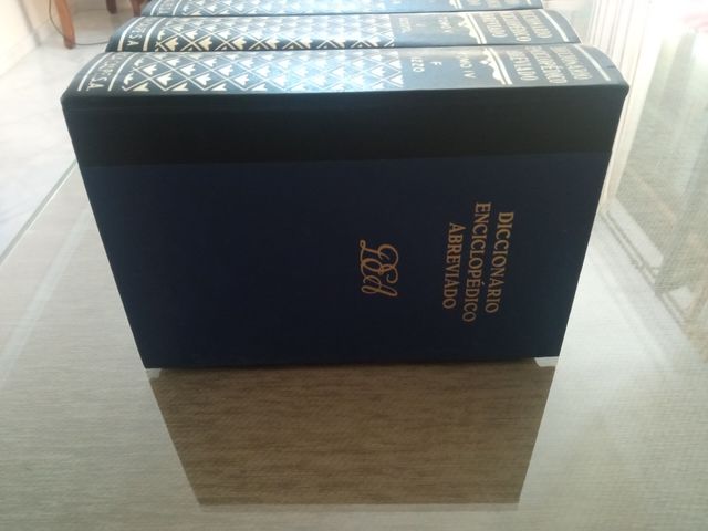 diccionarios enciclopedias Calpe 9 tomos ilustrado