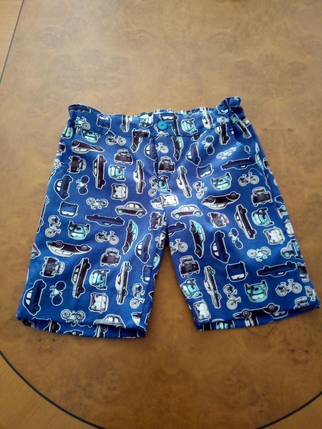 Pantalón corto de niños estampado
