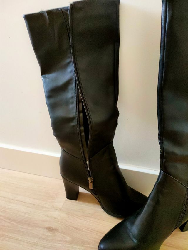 Botas altas Maripaz talla 40