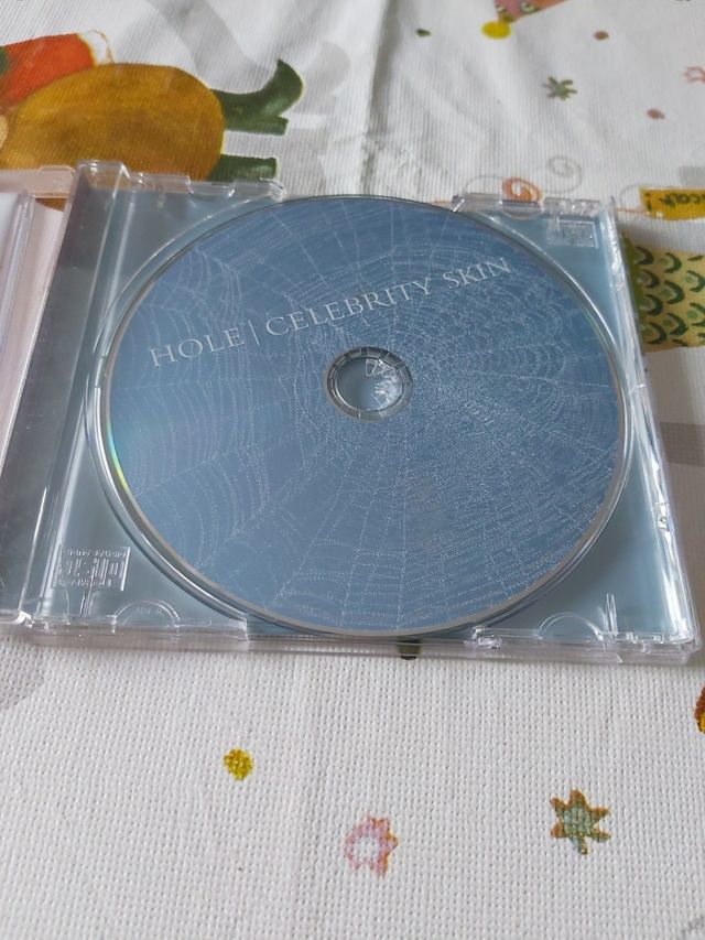 cd Hole " celebrity skin"