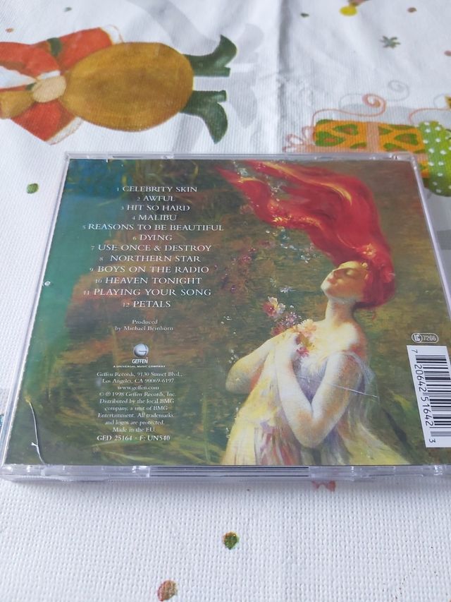 cd Hole " celebrity skin"