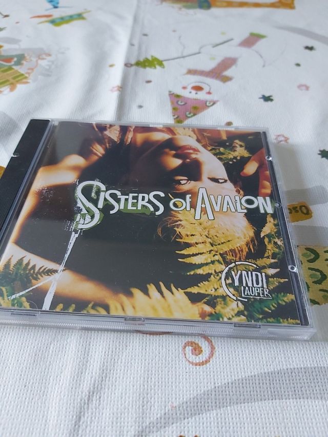 cd Cyndi Lauper "sisters of avalon"
