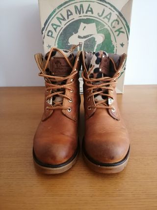 Botas Panama Jack leopardo - 38 de segunda mano por 30 EUR en A Coruña en  WALLAPOP