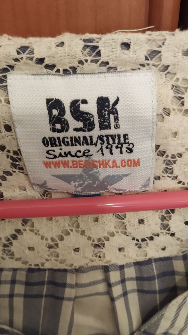 blusa mujer Bershka talla pequeña