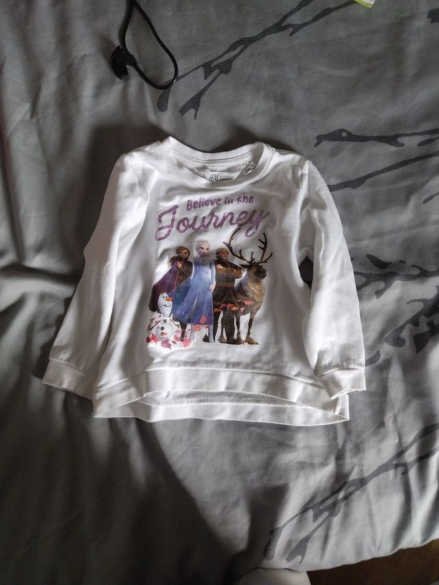 sudadera hm Disney Frozen talla 2-4