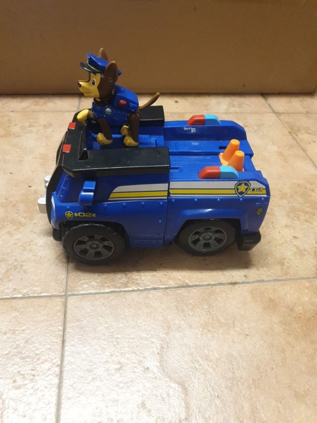 Auto della polizia Paw Patrol 