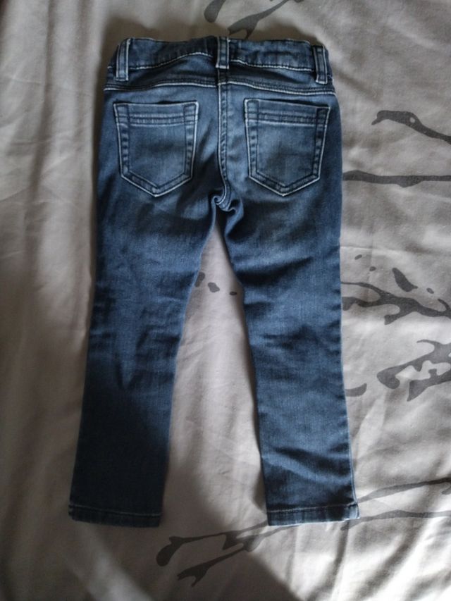 pantalones Benetton talla 3-4