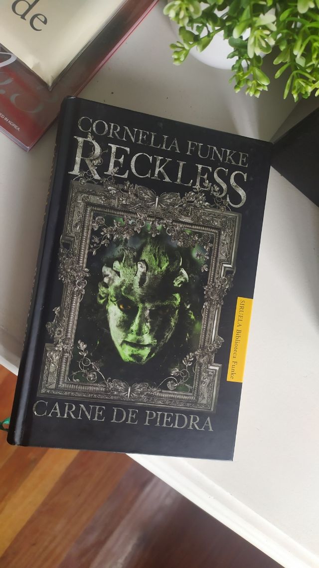 Reckless: Carne de Piedra (Cornelia Funke)