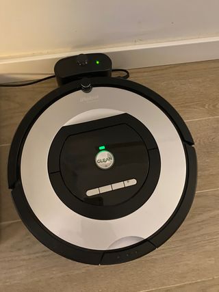 Roomba Especial Mascotas de segunda mano por 50 EUR en El Prat de Llobregat  en WALLAPOP