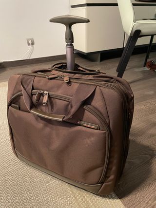 Trolley porta documentos de segunda mano por 40 EUR en Las Palmas de Gran  Canaria en WALLAPOP
