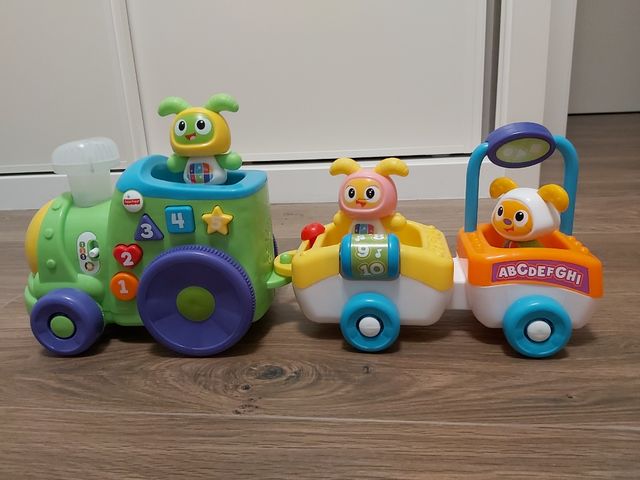 Tren de Robi, Robita y Guau guau perrita