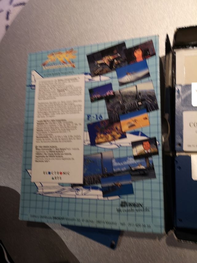 juego PC STRIKE COMMANDER