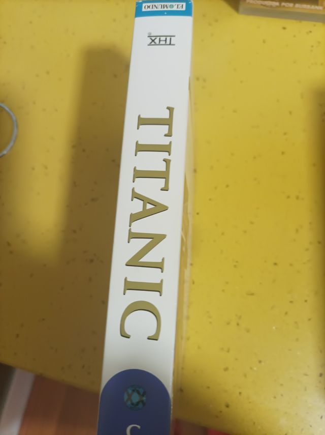 película original Titanic en video ,