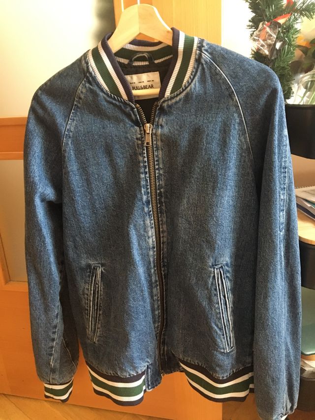 Chaqueta bomber pullandbear