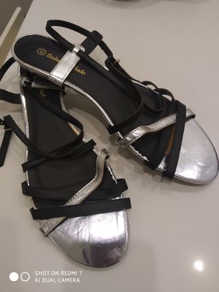 Sandalias mujer talla 43 Andrés Machado de segunda mano por 28 EUR en  Bilbao en WALLAPOP