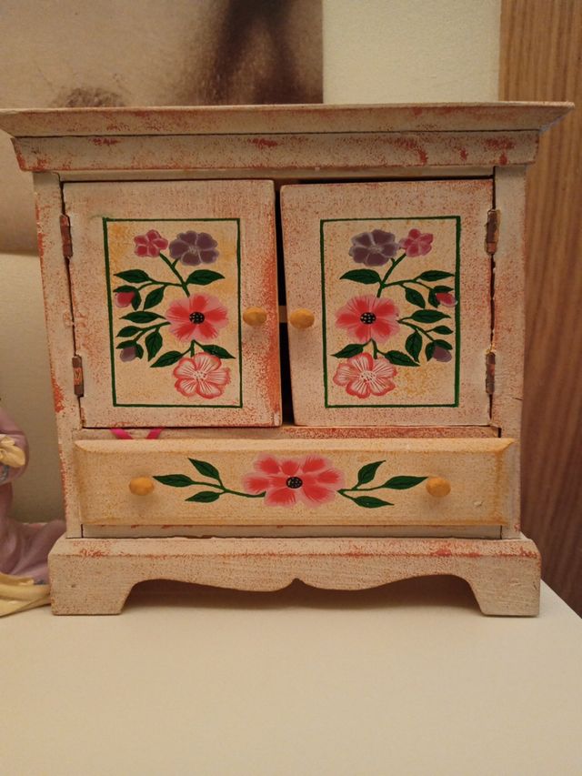 Caja joyero artesanal