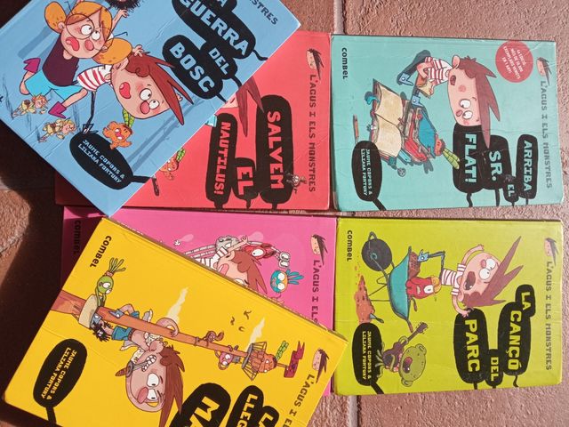 Col·lecció de llibres Agus i els mostres