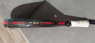 PALA PÁDEL ADIDAS PRO CARBON CTRL GOLD de segunda mano por 60 EUR en  Sevilla en WALLAPOP