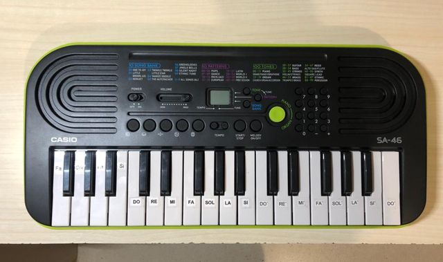 Teclado Electrónico Casio Multifuncional