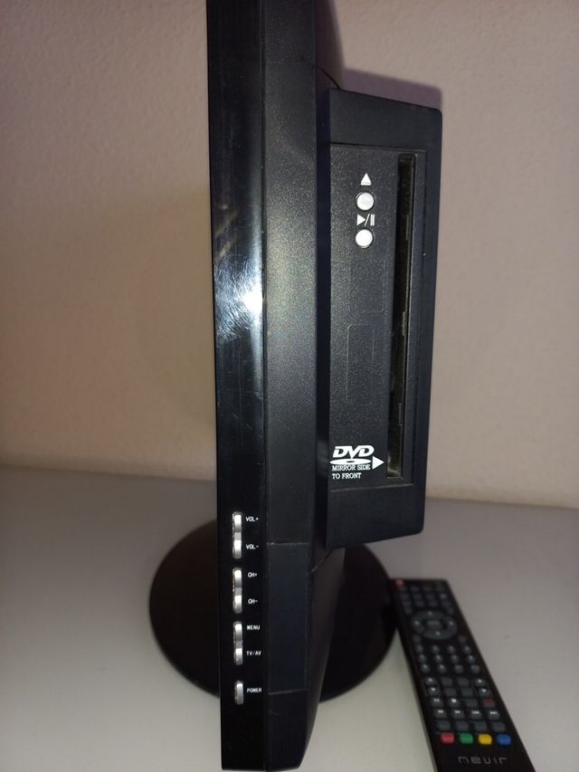Televisor con DVD 22 pulgadas 