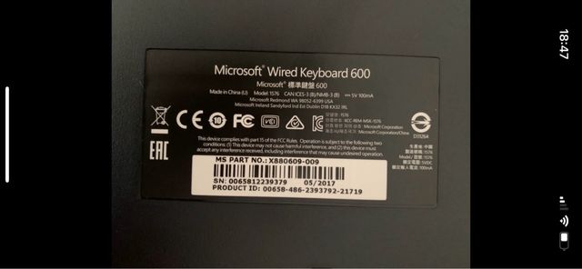 Vendo Teclado y Ratón.