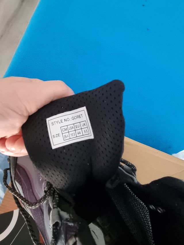 botas Izas nuevas goretex trekking montaña