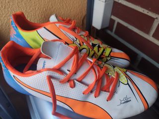 Botas de fútbol de tacos PUMA evoPOWER 4.2 POW de segunda mano por 15 EUR  en Sevilla en WALLAPOP
