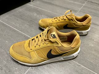 Nike número 42 de segunda mano por 15 EUR en Sant Boi de Llobregat en  WALLAPOP