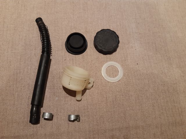 kawasaki zxr 750 H1 Freno trasero y medidor temper