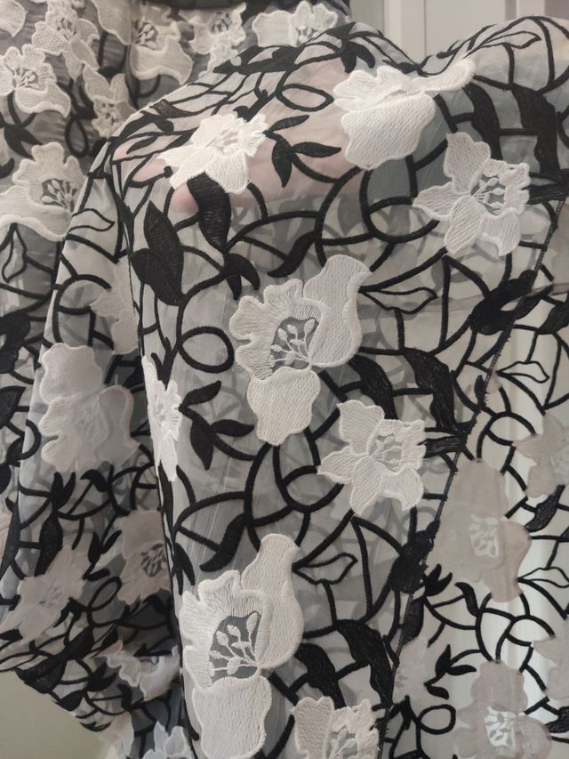 VESTIDO LARGO BORDADO