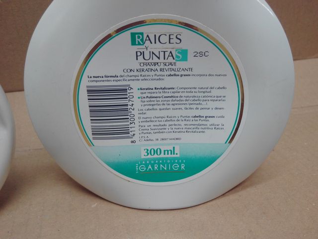 CHAMPU RAICES Y PUNTAS - NUEVOS SIN USAR -