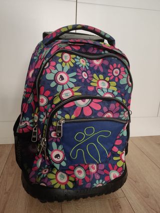 Mochila Totto de segunda mano por 20 EUR en Leganés en WALLAPOP