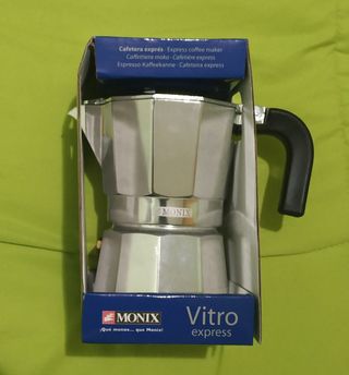 Cafetera italiana VITRO-INDUCCION - Amaia Gomez Ainz