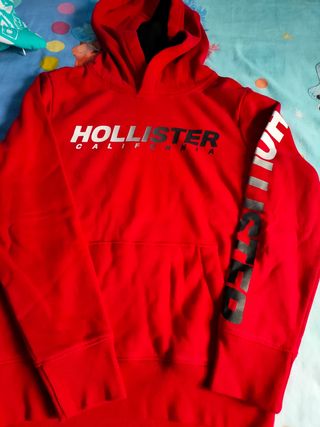 Sudadera Hollister. Talla XXS. Color granate de segunda mano por 24 EUR en  Bilbao en WALLAPOP