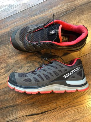 Salomon bambas trekking T36 de segunda mano por 25 EUR en Barcelona en  WALLAPOP